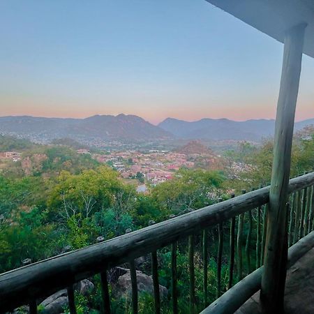 View Inn Exclusive Lodge Mbombela Ngoại thất bức ảnh